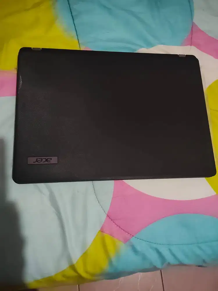 Jual cepat acer travelmate core i5 P214-52