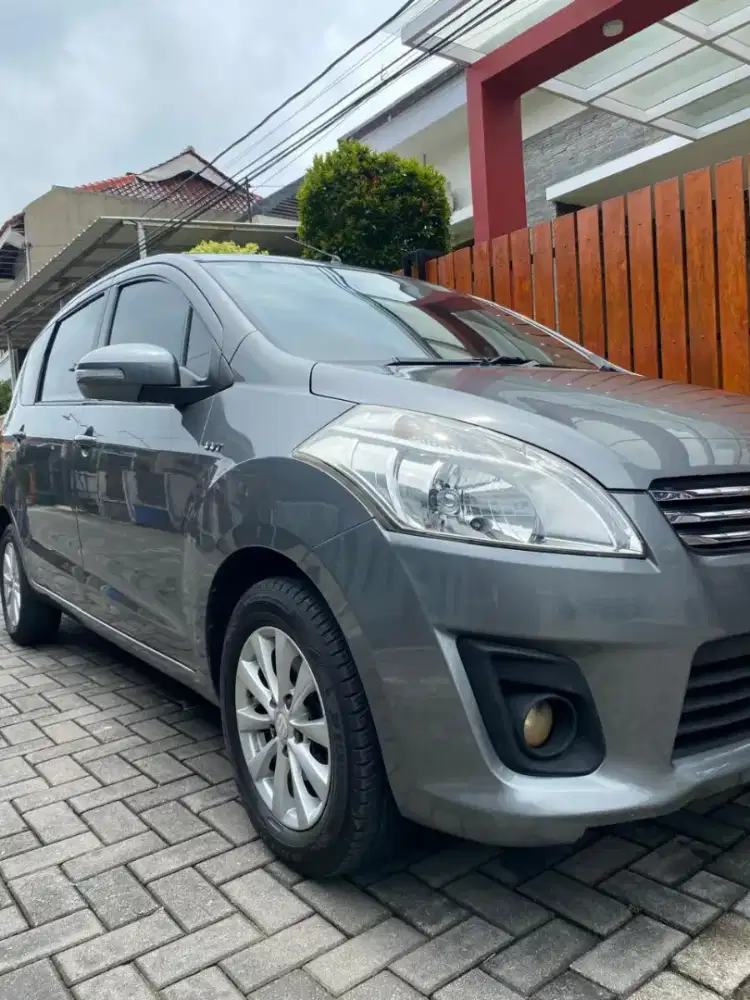 Ertiga 2014/2013 Matic istimewa original mulus