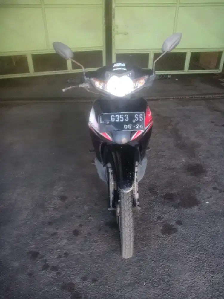 Jual Motor Honda Revo Fit 2011