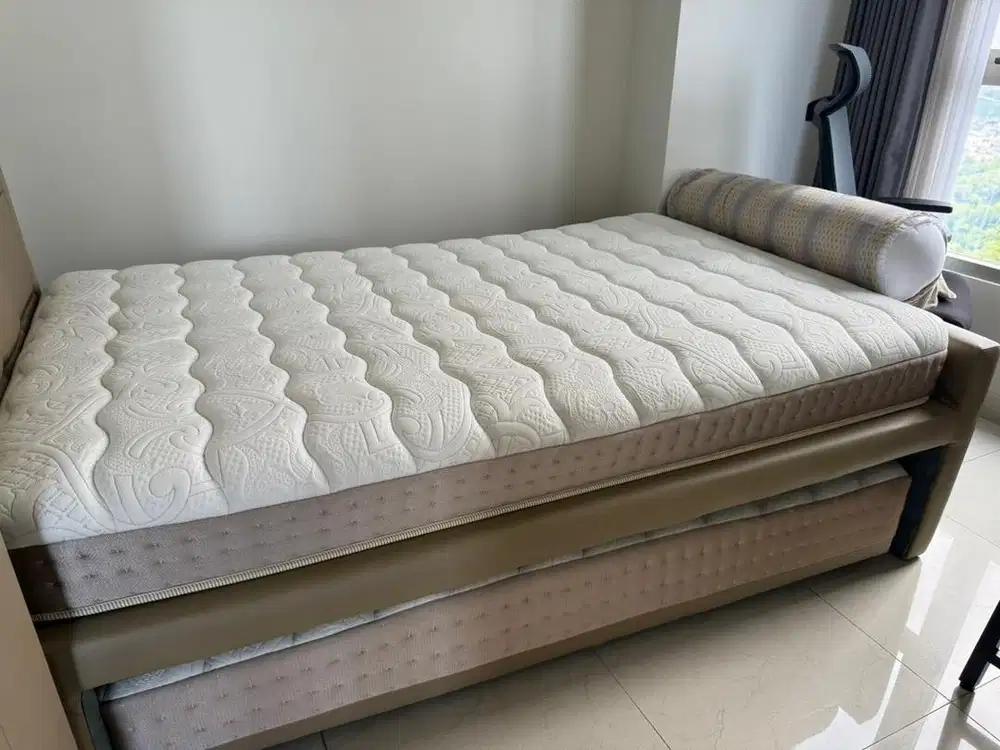 Kasur 2 tingkat Comforta Comfort 2in1 99% baru