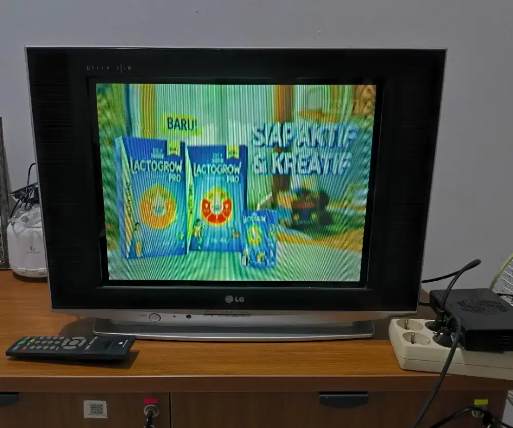 TV LG televisi tabung 20 inch