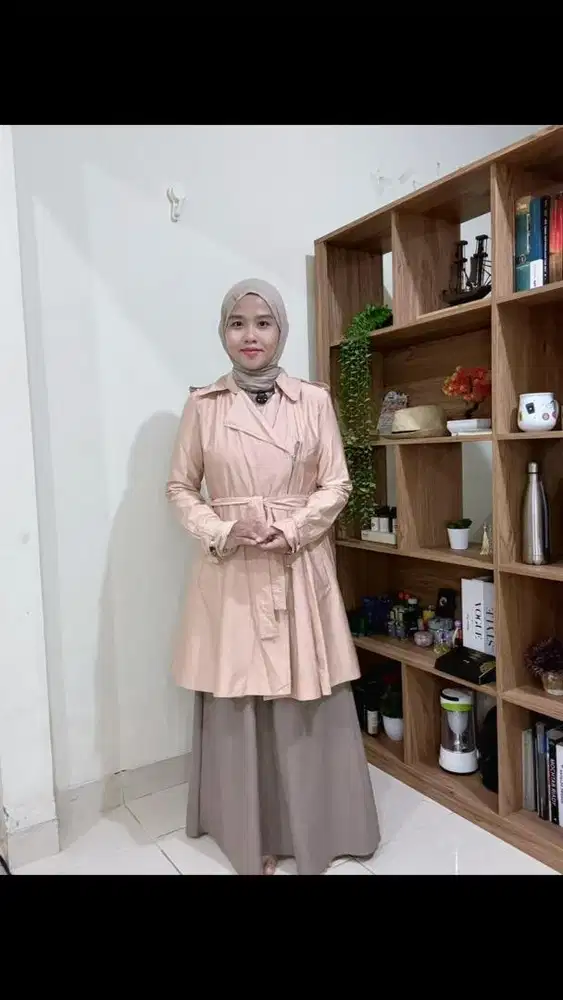 Preloved Coat warna peach