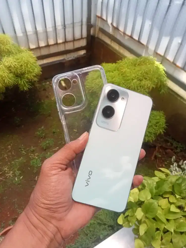 Vivo Y 18 Green; 6/128 mulus
