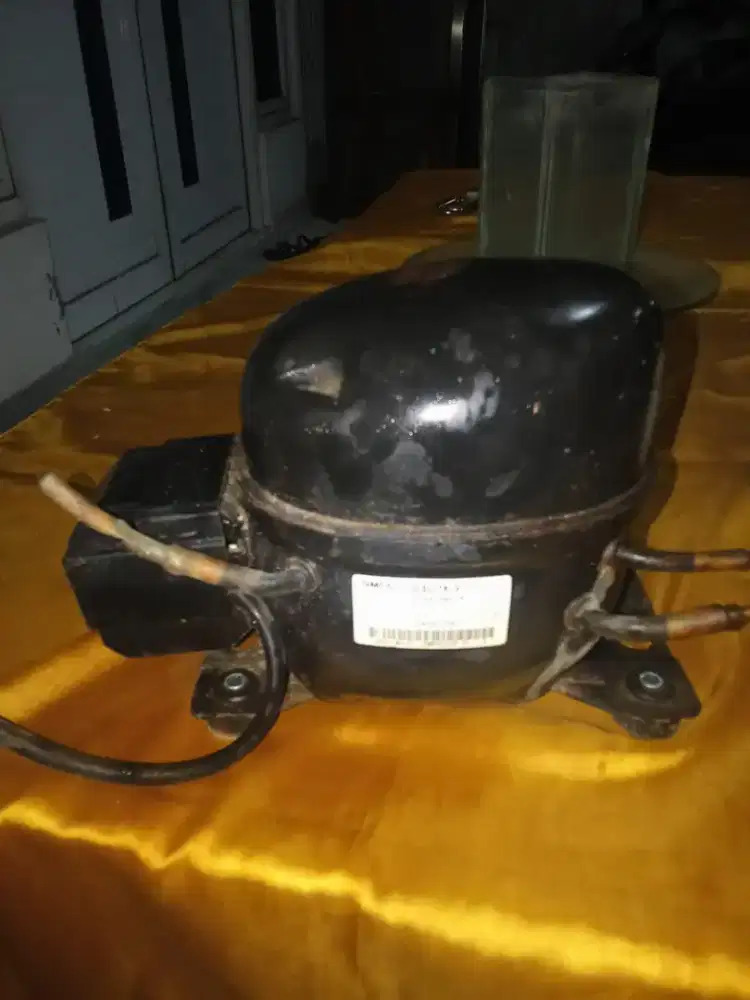 Kompresor kulkas 2 pintu normal bgs