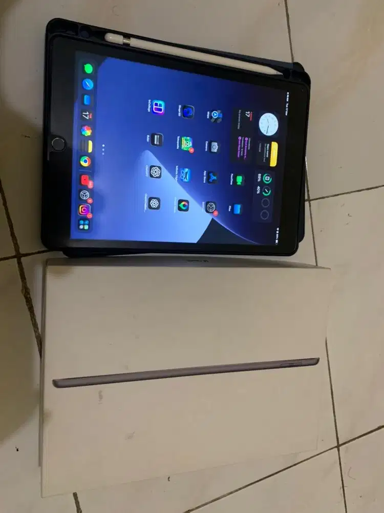 Ipad Gen 9 64gb ex ibox dan apple pencil gen 1