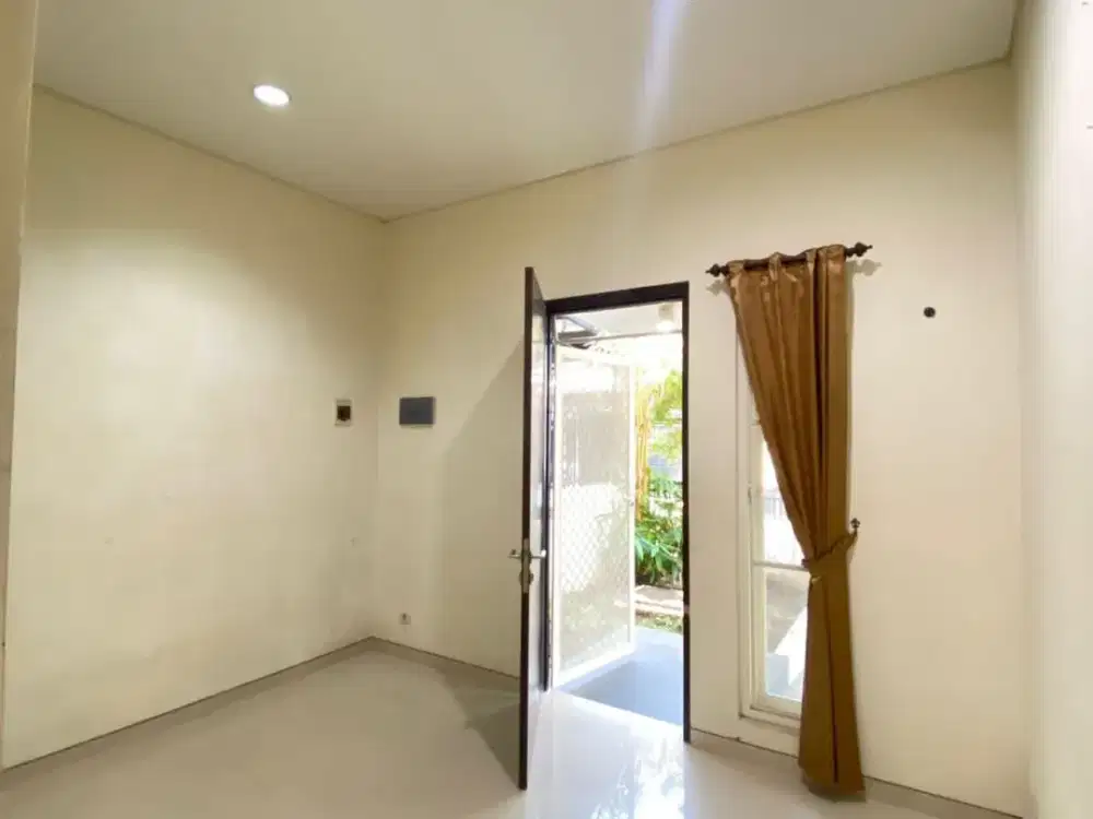 rumah asri di Darmo Permai, dekat pasar modern, one gate, dekat sekolah elyon