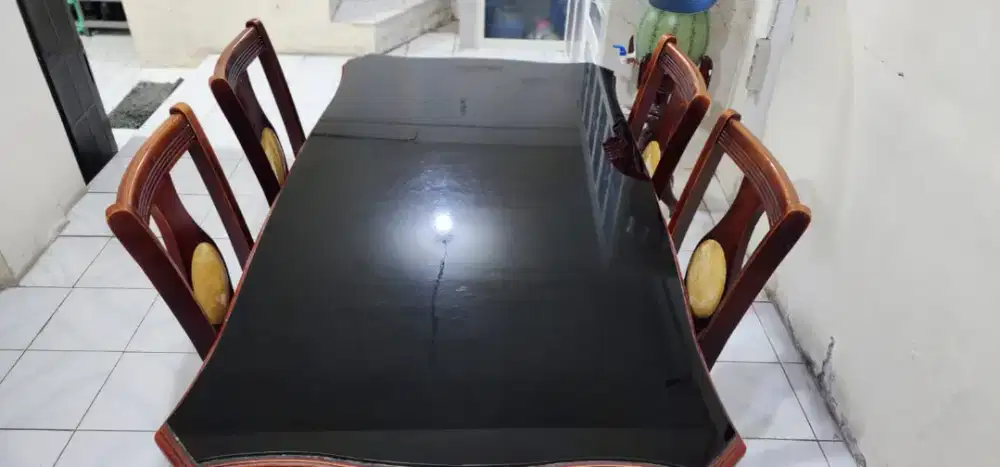 Meja Makan 1 set