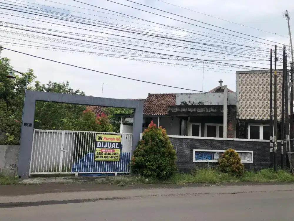 DIJUAL TANAH DAN BANGUNAN LUAS 1200 M2 LOKASI PETERONGAN JOMBANG