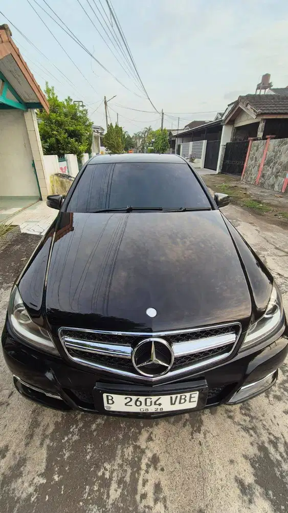 Mercedes benz  C200 W204 2013