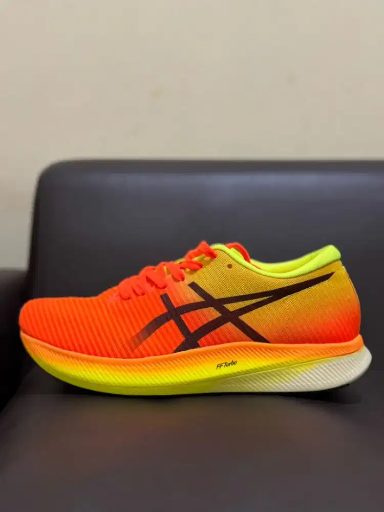 Sepatu asics metaspade (43) sport/running
