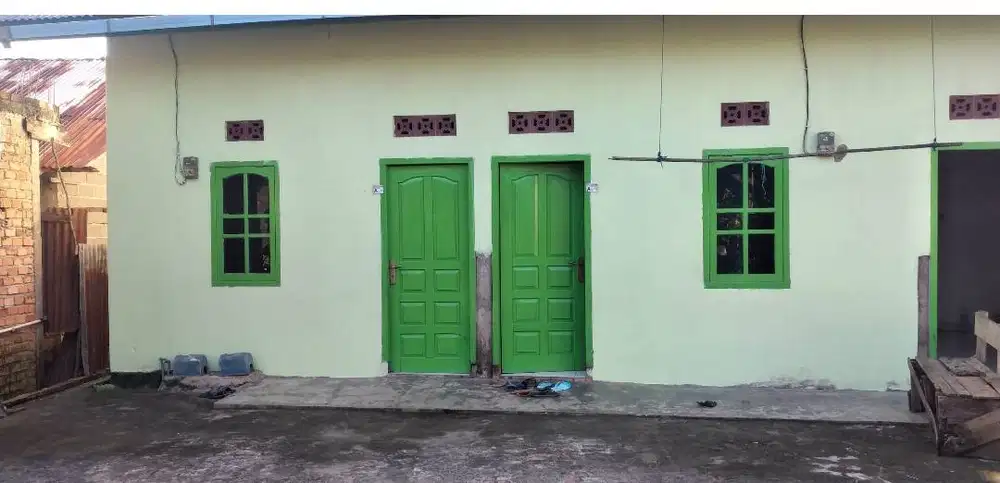 Disewakan bulanan/tahunan