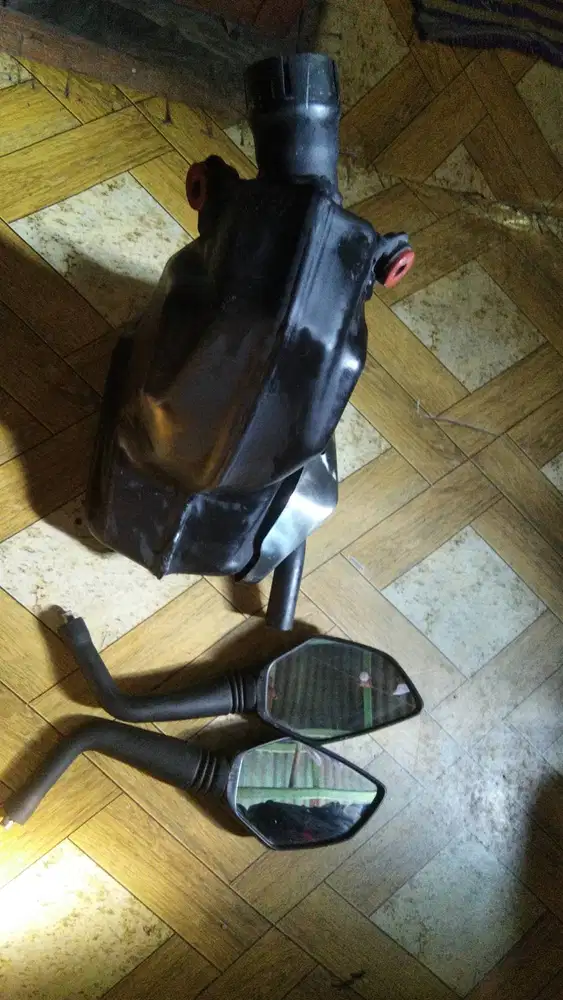 Knalpot + Spion Copotan KTM Duke 200c Original tahun 2017