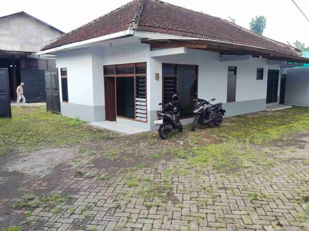 Disewakan gudang plus kantor