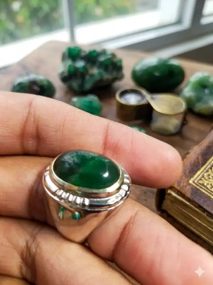 Batu akik hijau guratan