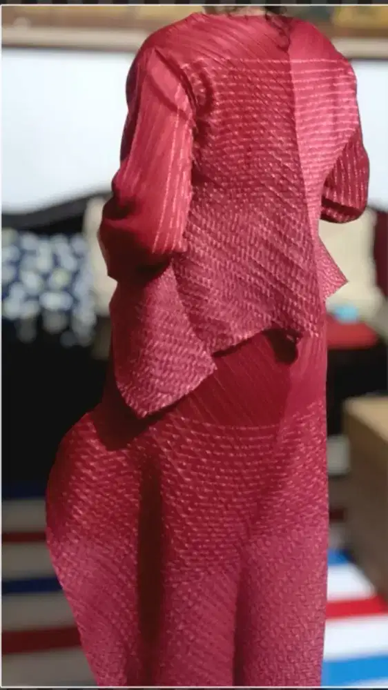 [Like New] Pleats Setelan ala Issey Miyake Atasan & Kulot