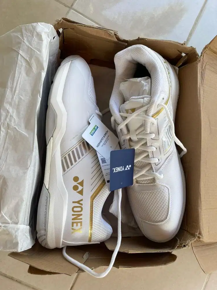 Sepatu Badminton Yonex Strider Flow Original Yonex ukuran 46