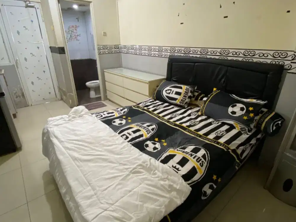 Apartment Green Pramuka City Studio Mall Bagus