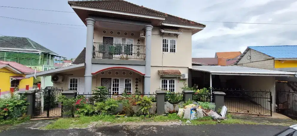 Dijual RUMAH Hook - lokasi strategis