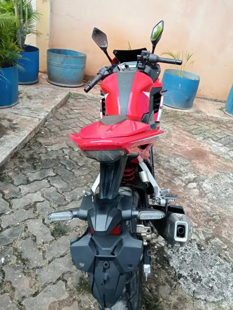 Dijual Cash Honda CBR 150 R Tahun 2016