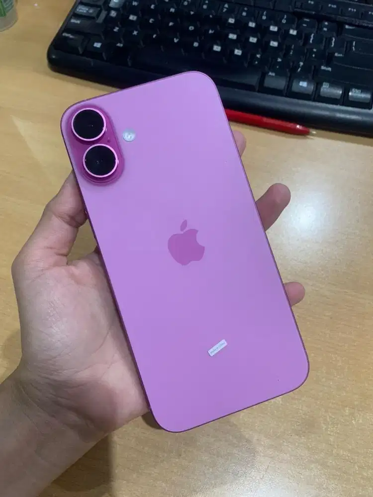 iPhone 16 Plus 128gb pink