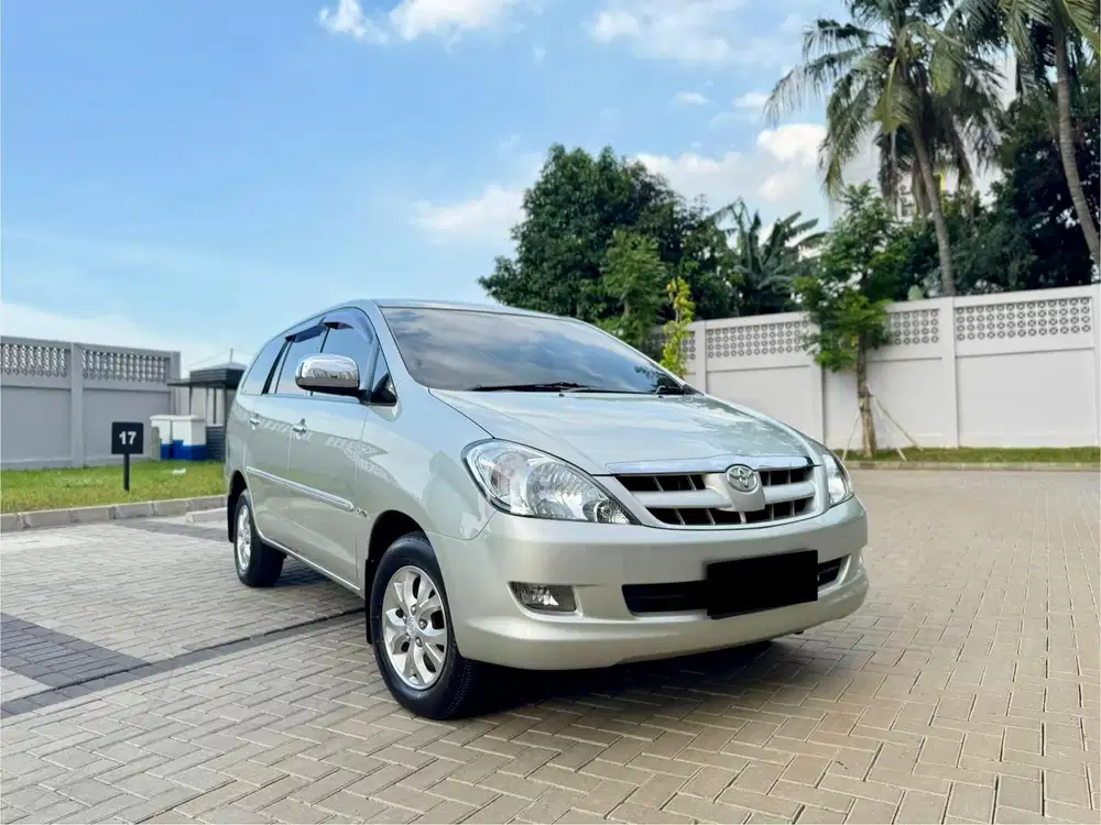 (KM 60 RIBU) Toyota Innova 2.5 V Diesel Manual Silver 2006 ANTIK