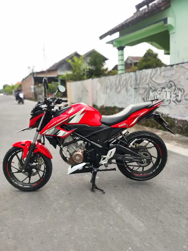Cb150r SE ISTIMEWA