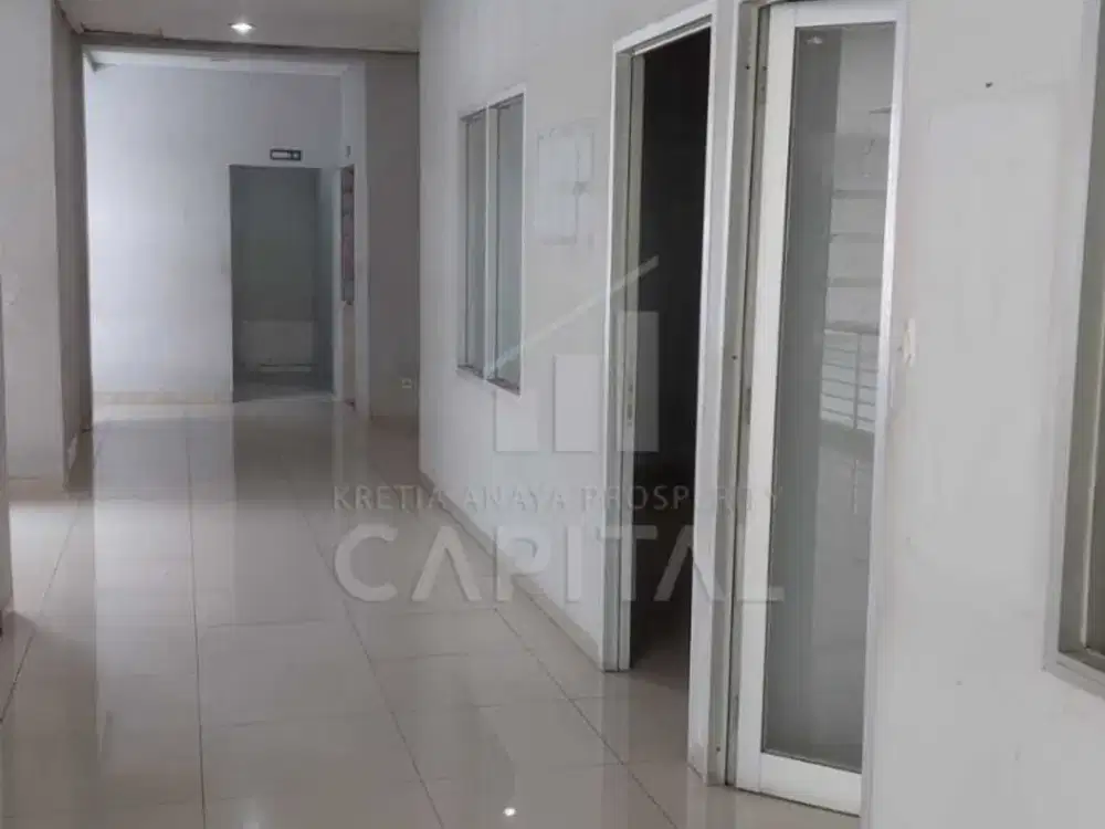 BANGUNAN DI KOPO LOKASI MAINROAD COCOK UNTUK TEMPAT KANTOR DAN RUANG USAHA