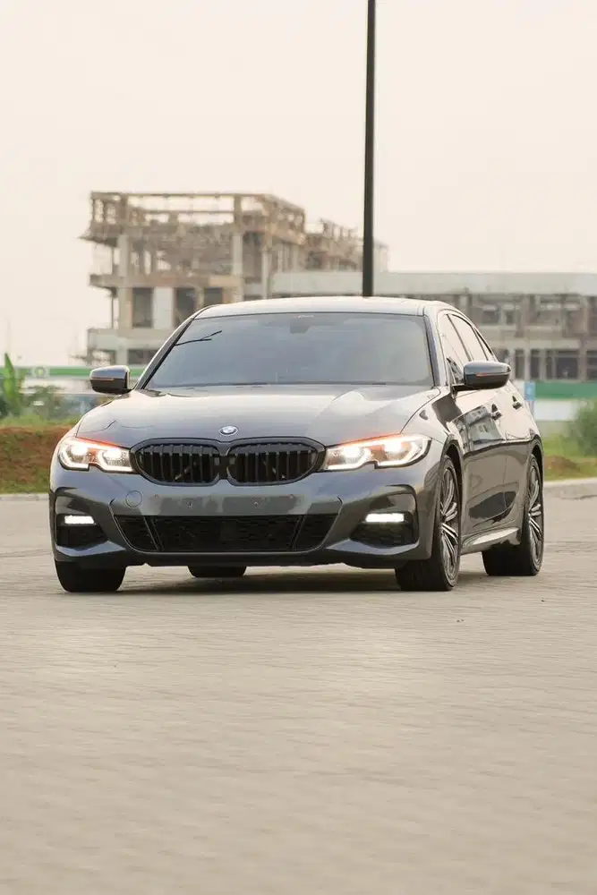 [ Anak Muda ] BMW 330i M Sport 2020 G20 Mercy c300 w205