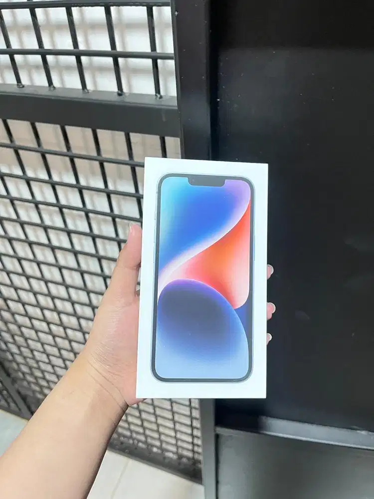 iPhone 14 128GB iBox