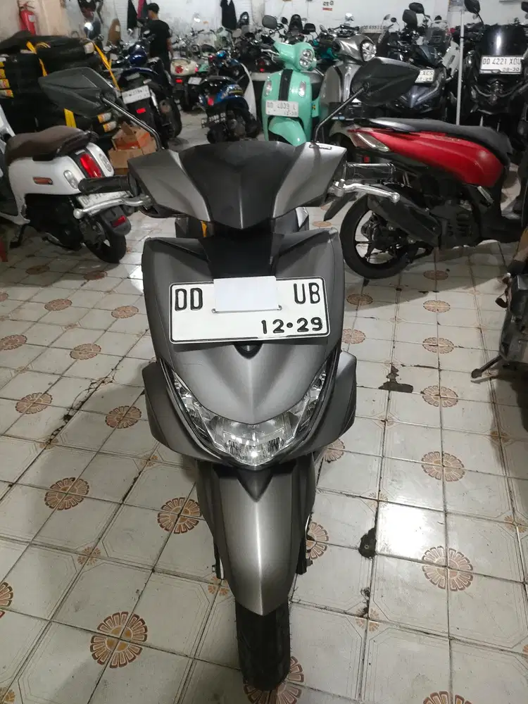 Yamaha Freego 2019 abu-abu