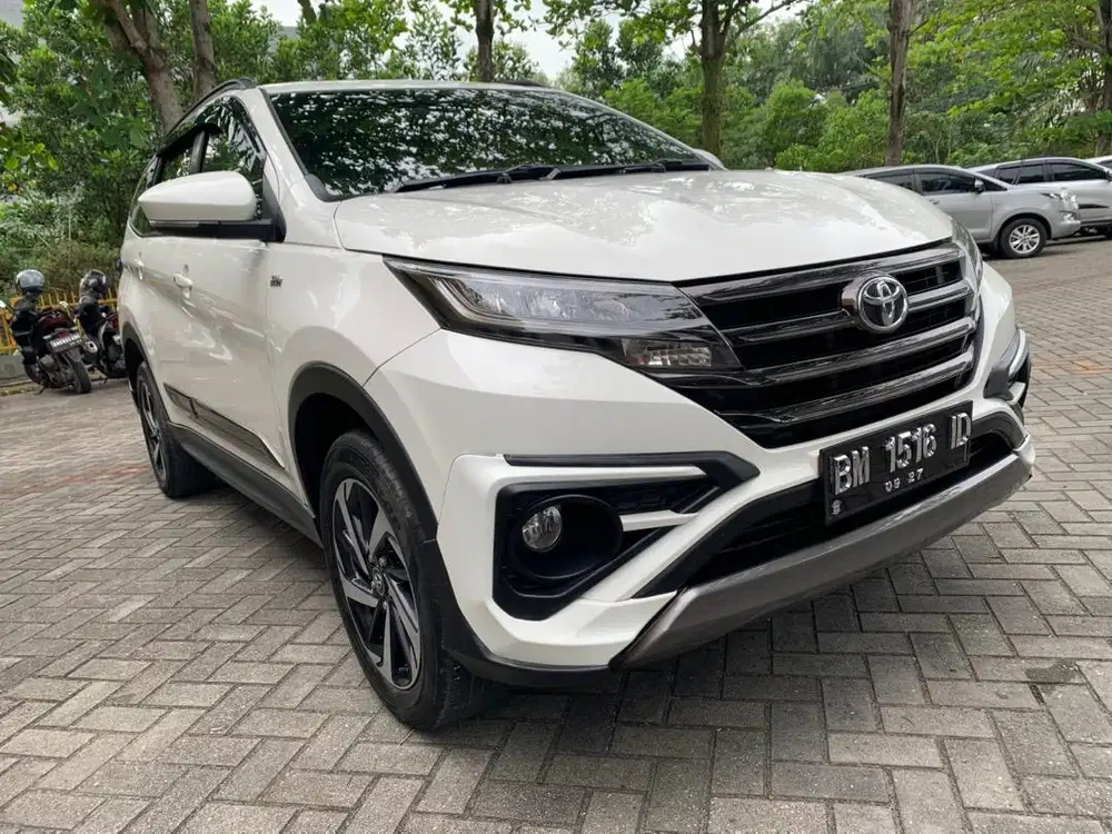 Rush GR Sport 1.5 Manual 2022