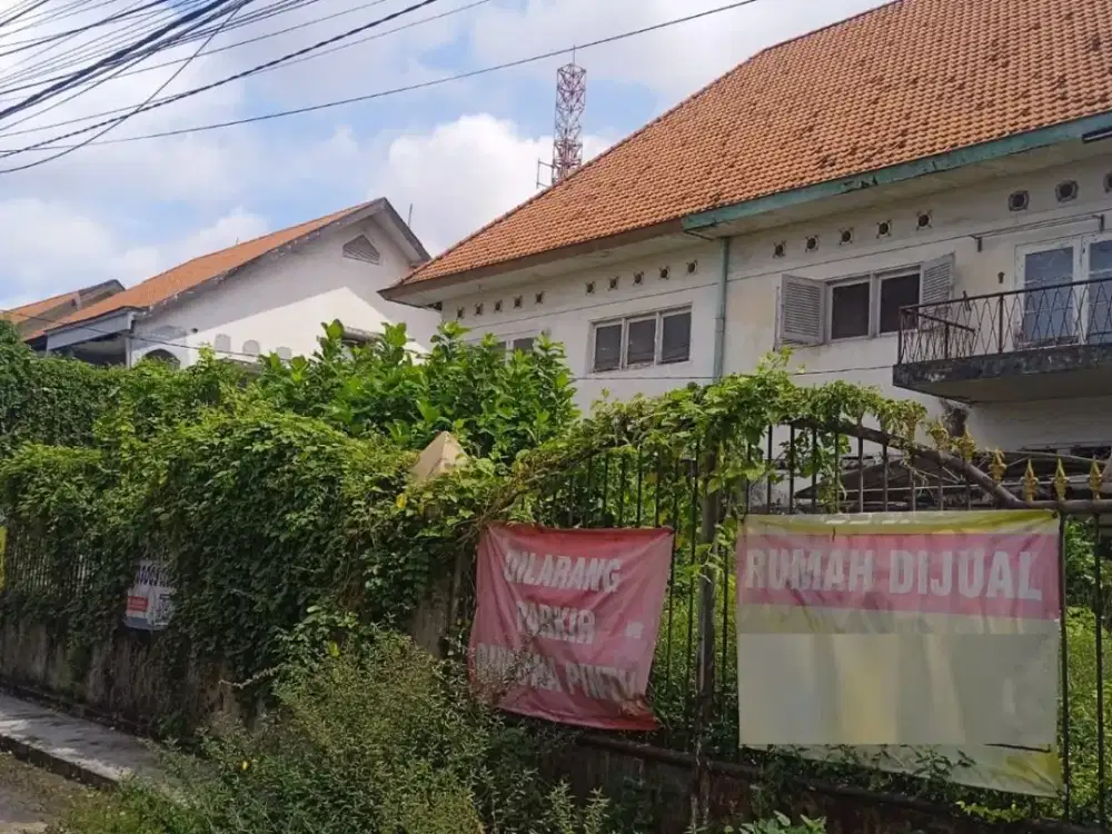 rumah dijual jalan comal surabaya