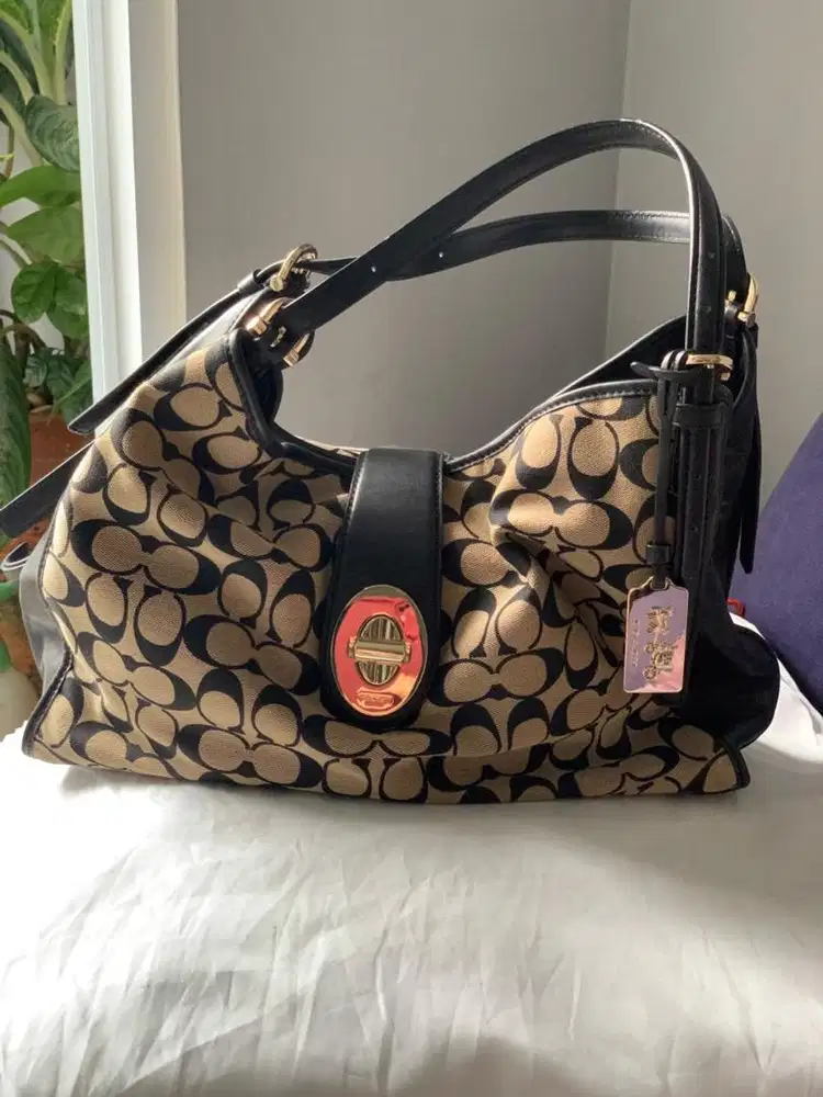 COACH MEDISON CARYLE SHOULDER