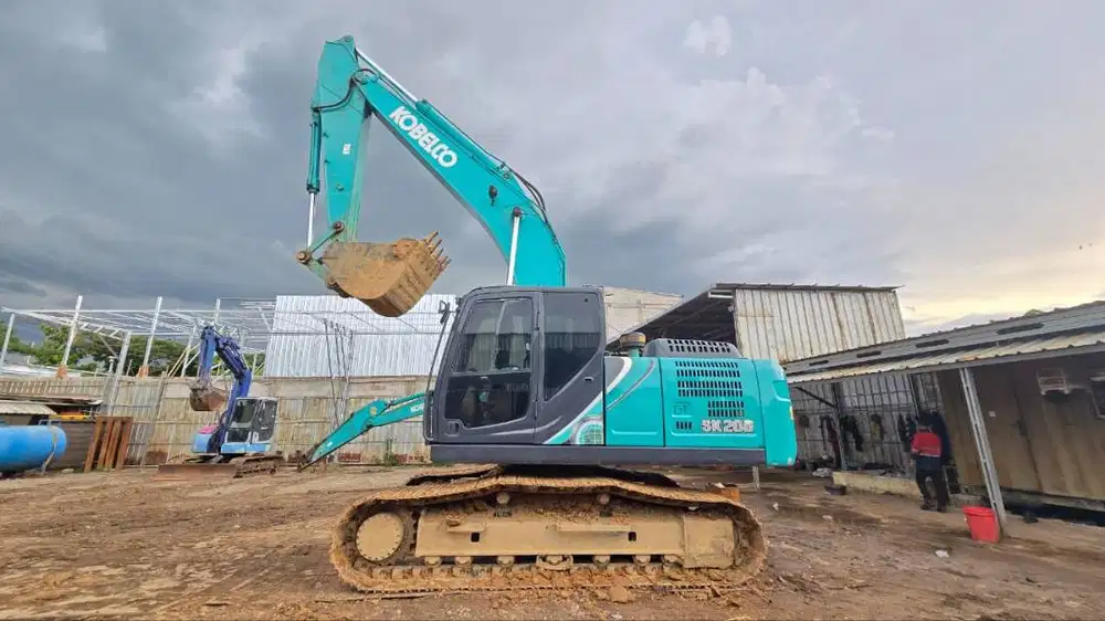 Rental Excavator PC 200-10 Jabodetabek - All In BBM & Operator