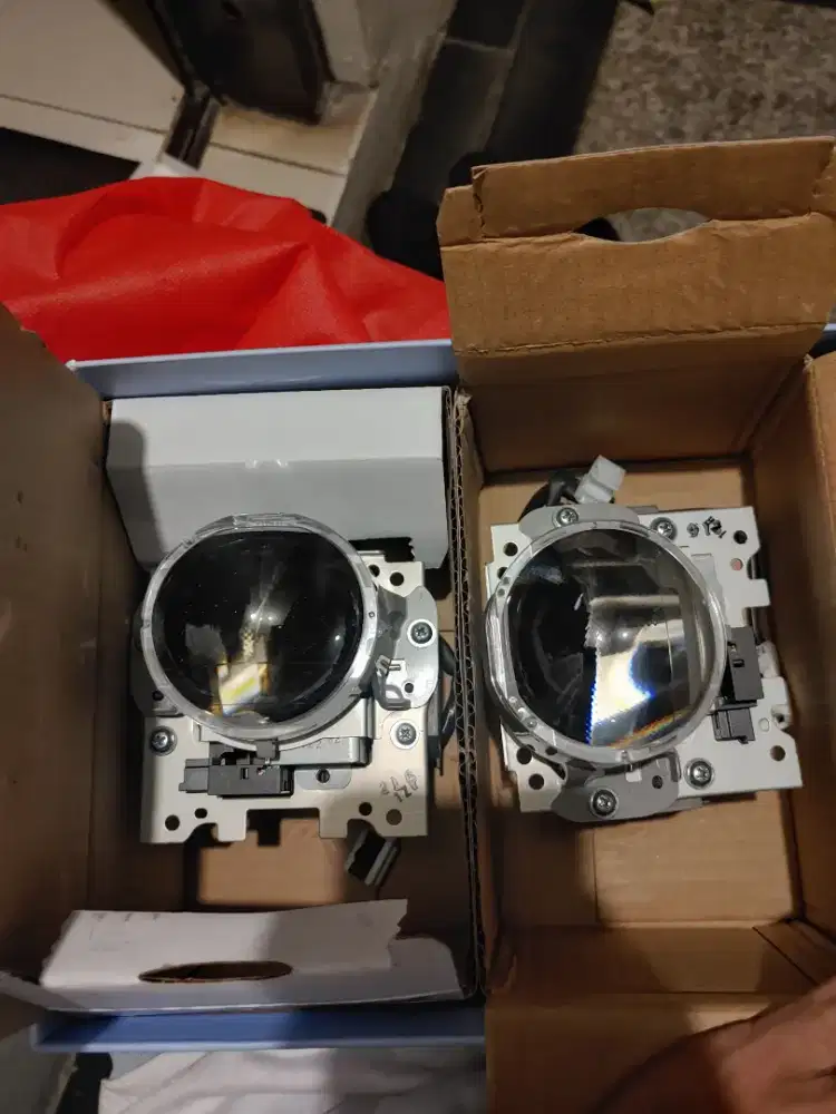 Proyektor biled hilux 2022