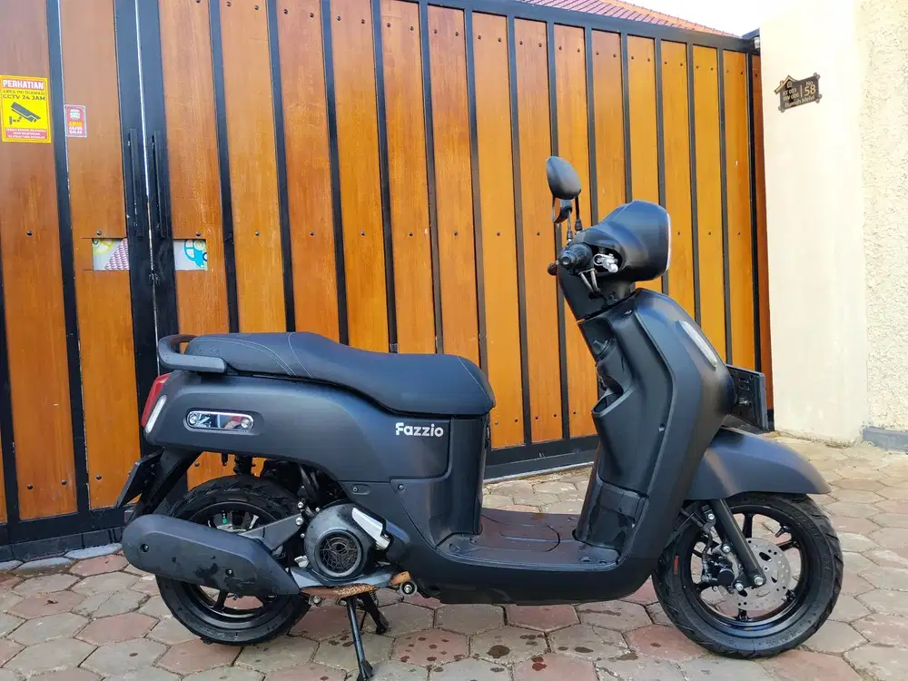 [JUAL] yamaha fazzio lux hybird 2022