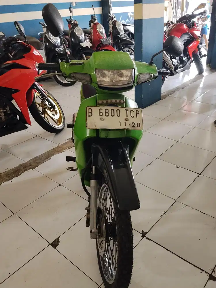 (2) Kawasaki Kaze R 2004