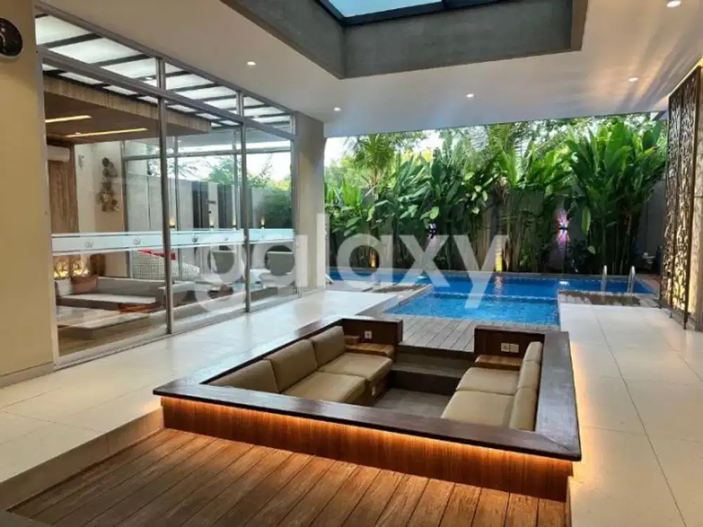 VILLA MEWAH MODERN DEKAT PANTAI JIMBARAN