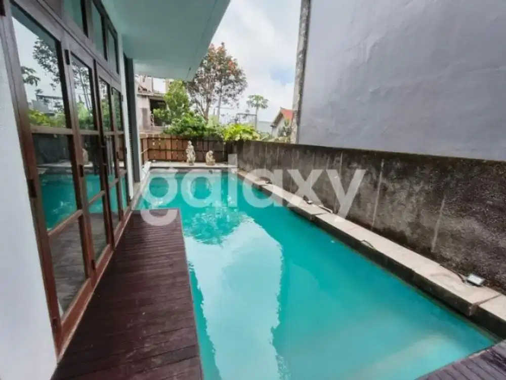 VILLA OCEAN AND SUNSET VIEW DI PECATU INDAH RESORT BADUNG, BALI