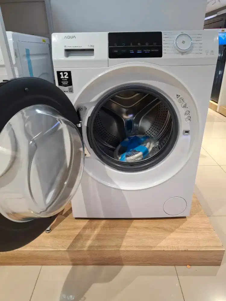 Mesin cuci aqua front loading