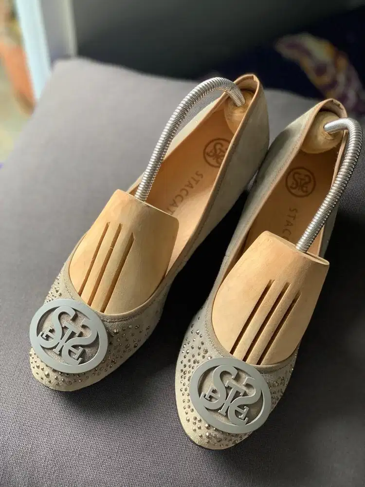 STACATO WEDGESS GREY LIMITED EDITION