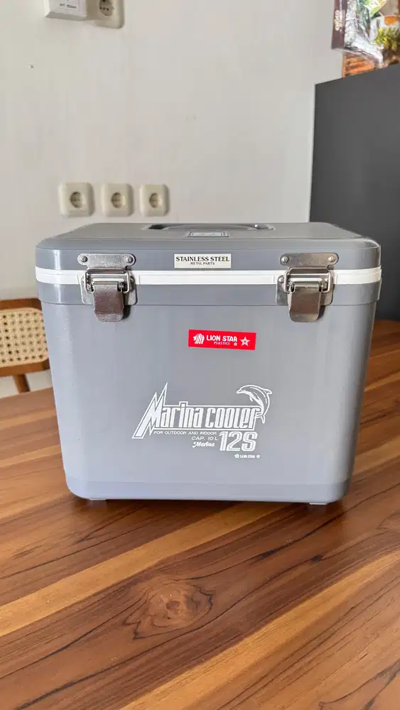 Dijual Cooler Box Marina Lion Star 12S (10 L)