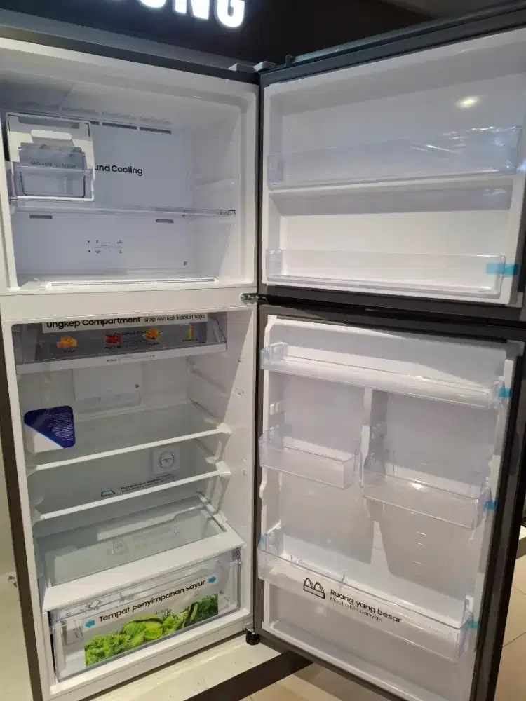 Kulkas samsung 2 pintu