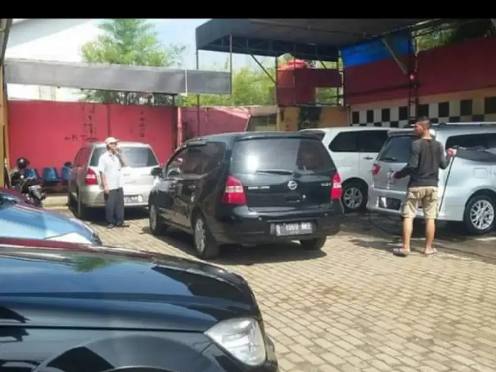 RUANG USAHA CARWASH AKTIF LOKASI RAMAI STRATEGIS DI UJUNG BERUNG BANDUNG