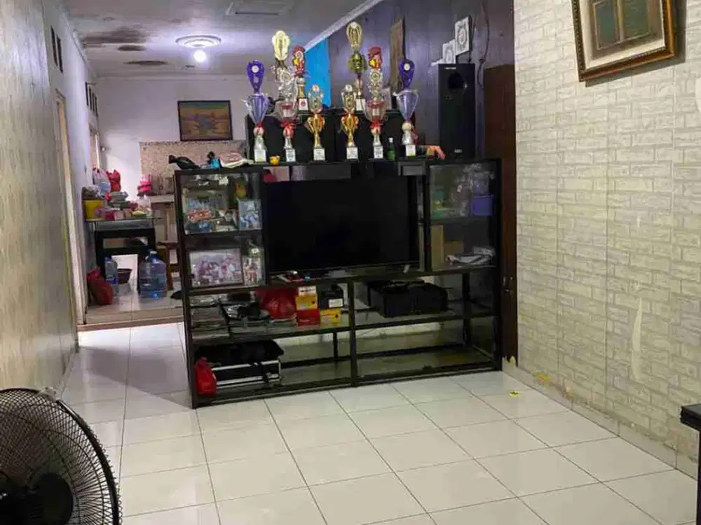 Rumah semifurnish siap huni di Jatimakmur Pondok Gede, Bekasi