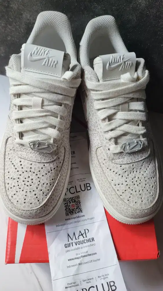 NIKE  AIR   NO  38   ORI