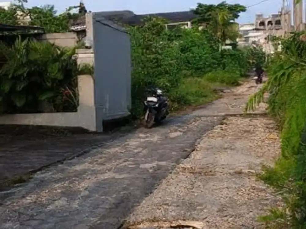 Prime Freehold Land 2,85 Are For Sale In Ungasan