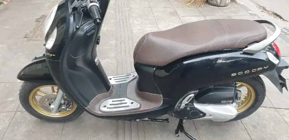 Scoopy Prestige th 2021 mulus pjk baru 03-2027 plat 2031