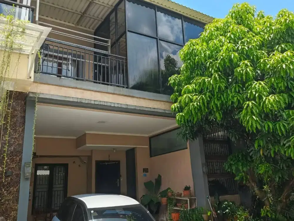 Dijual Rumah Luas 103 M2 di Cluster Madrid Palem Semi Tangerang