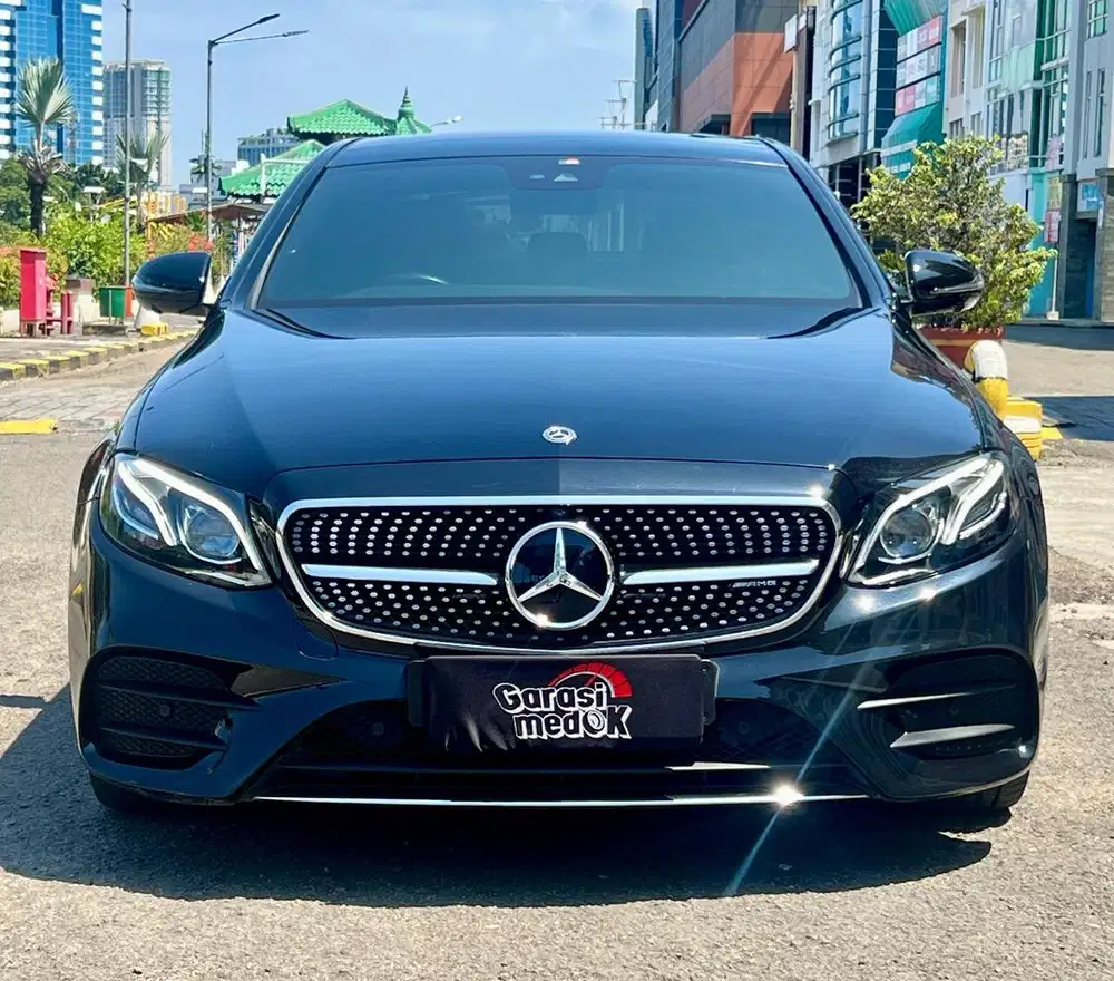 Mercedes Benz Mercy E350 E 350 AMG EQ Boost 2020 pk 2021 Antik Low KM